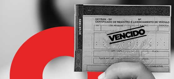 Capa mostra imagem de documento do veículo vencido, porque o motorista se esqueceu de verificar a tabela de vencimento de licenciamento para fazer a renovação | DOK Despachante